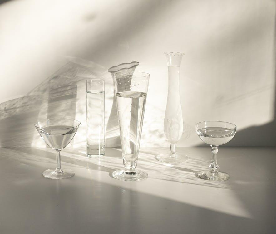 Understanding the Different Types of Glassware for Cocktails thumbnail image